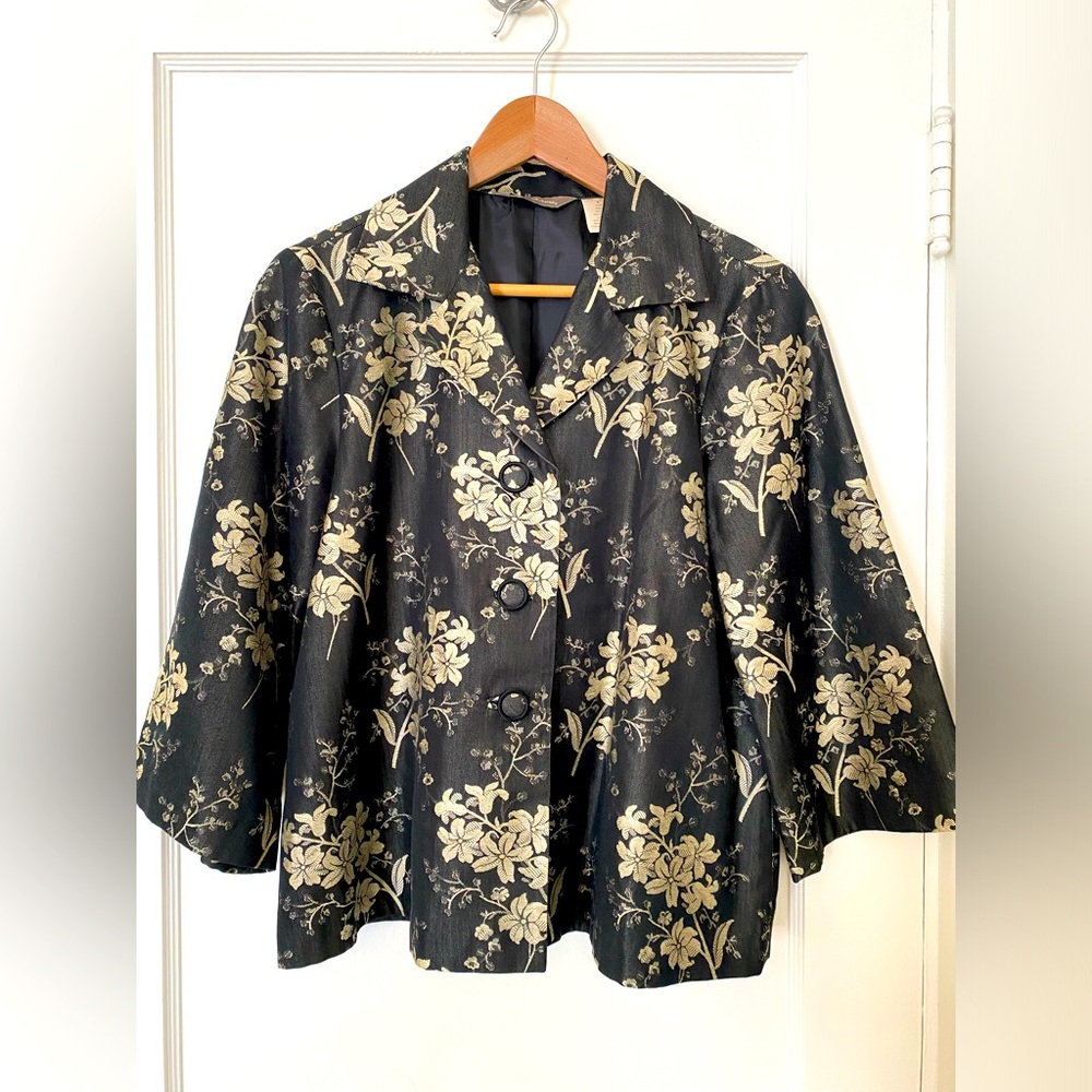 EUC Tommy Bahama Asian embroidered silk cape waist coat Hawaii light jacket M